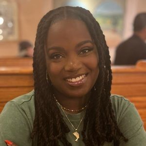 Meet your Posher, Danni